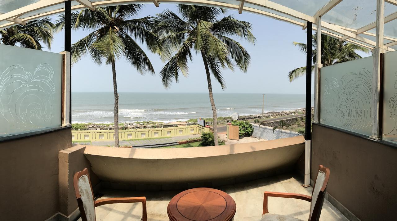 Marmara Beach House Hotel Kannur Buitenkant foto